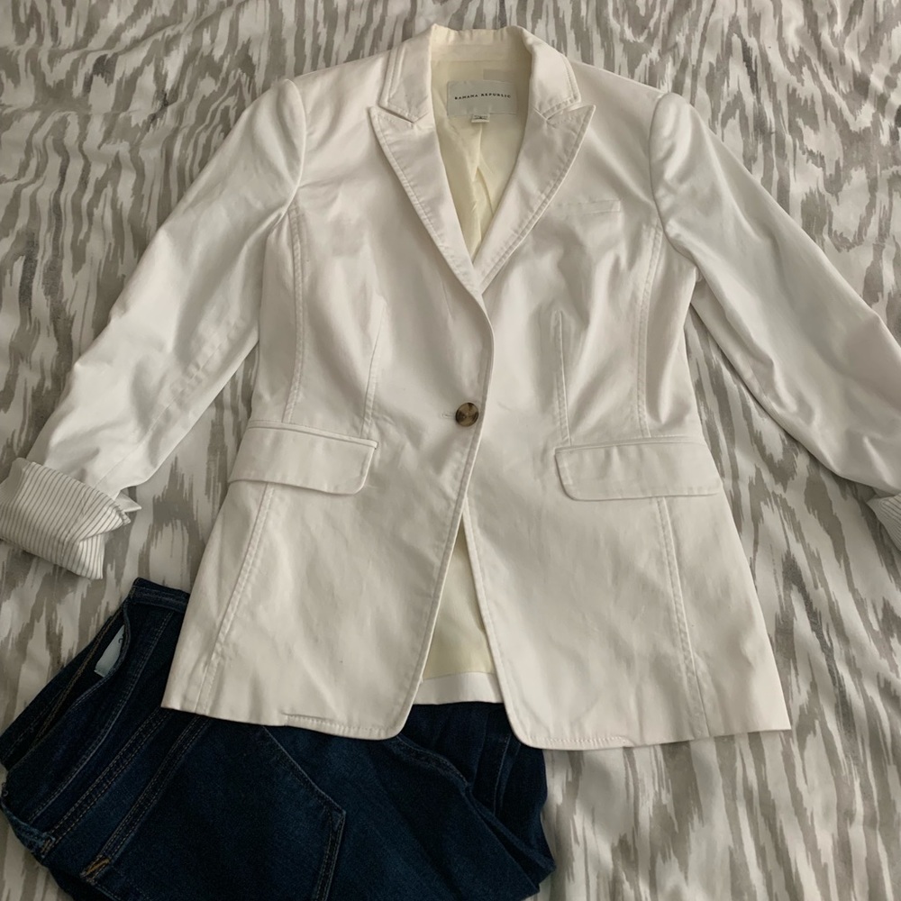 Banana republic white blazer